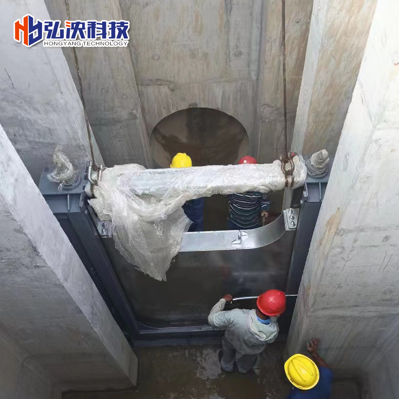智能雨污分流井-液动式下开堰门-分流井